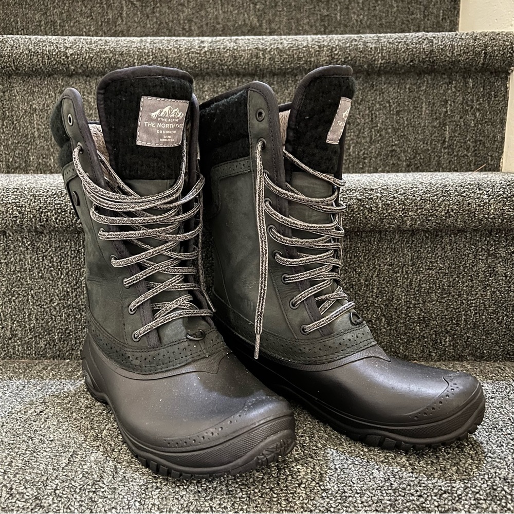 The North Face Shellista Winter Snow Boots